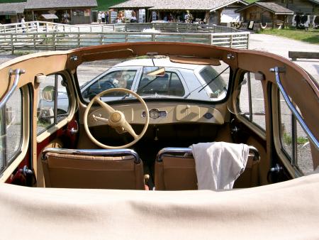 4CV